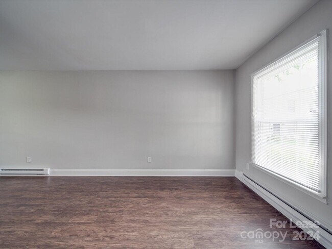 Foto del edificio - 321 S Gardner Ave