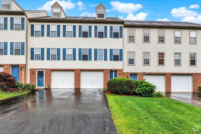 Building Photo - 1112 Hearthridge Ln