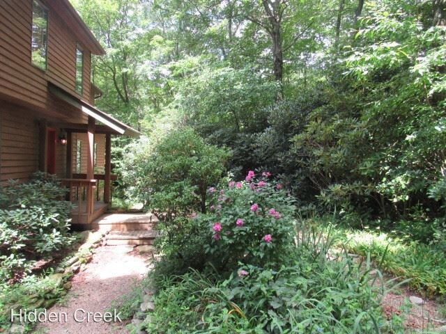 Building Photo - 374 Huckleberry Trail