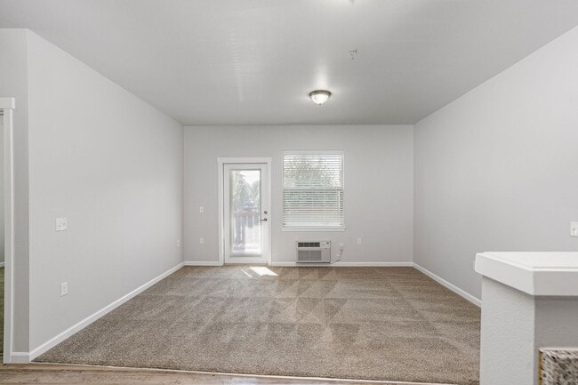 Interior Photo - Howard Commons