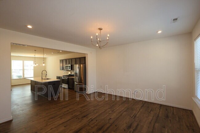 Foto del edificio - 12229 Ground Pine Ct