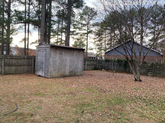 Building Photo - 3404 Grenedine Dr