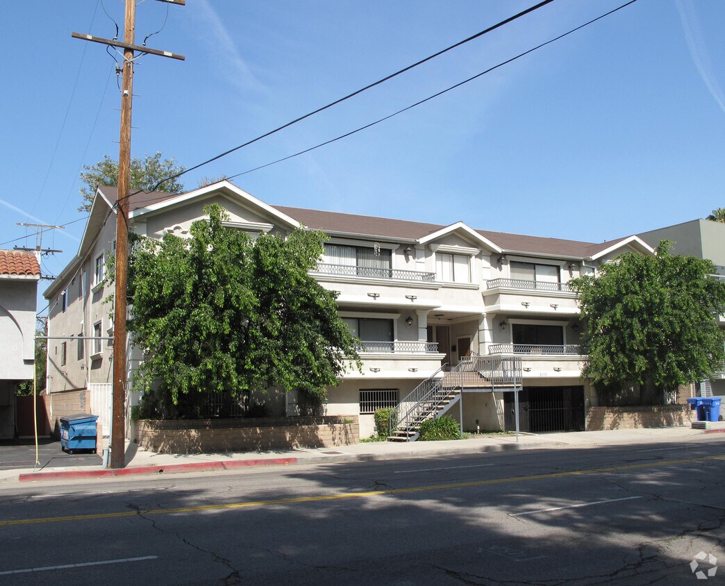 Primary Photo - 4315 Coldwater Canyon Ave