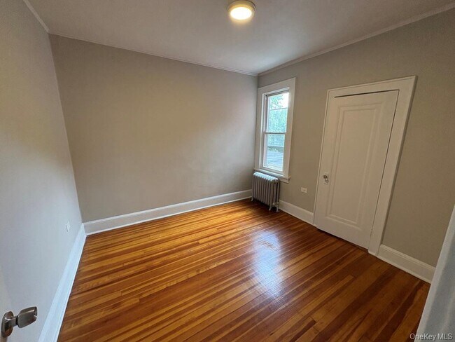 Foto del edificio - 128 Park Hill Ave
