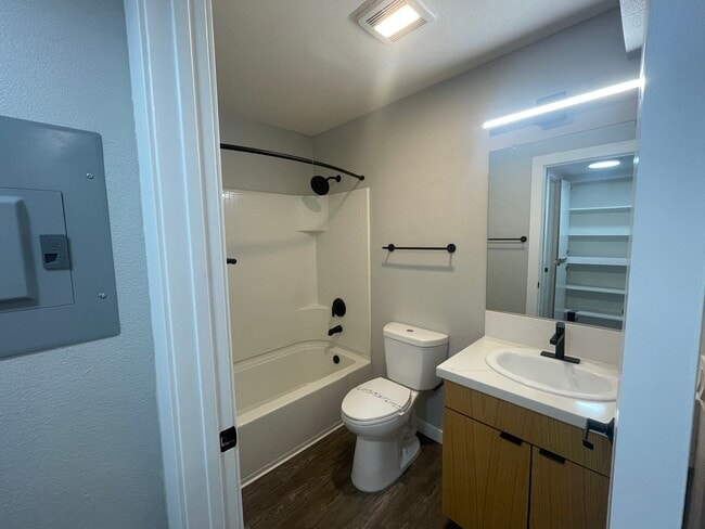 Interior Photo - The Grand Costa Mesa