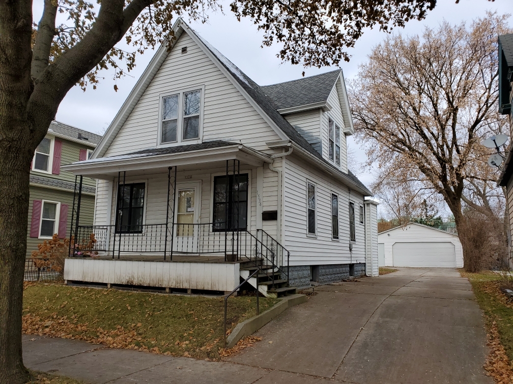 1534 Main Ave, Sheboygan, WI 53083 - House Rental in Sheboygan, WI ...