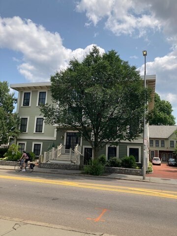 Primary Photo - 190 Prospect St