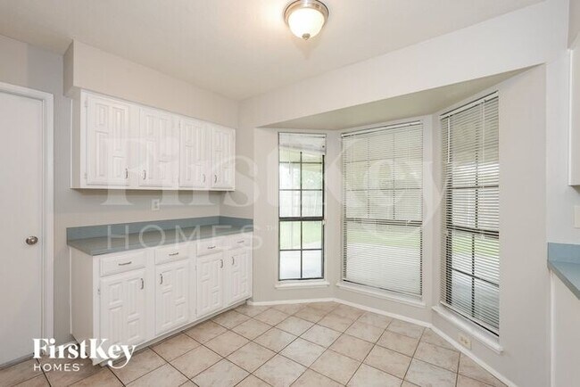 Foto del edificio - 4200 Wayfaring St