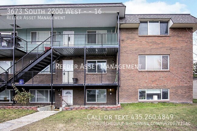 Building Photo - Charming apartment! 2bed-1bath in West Val...