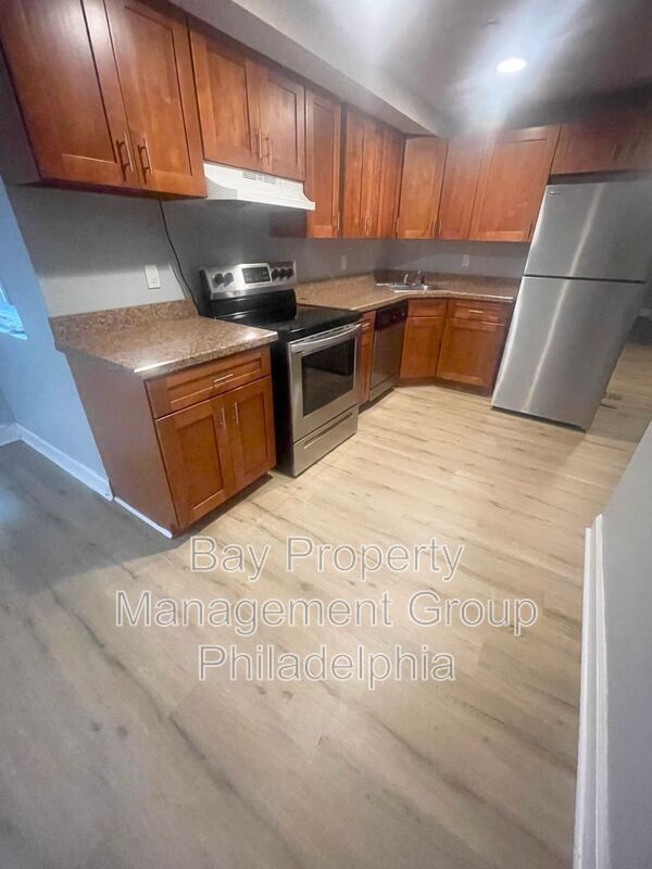 Foto del edificio - 1708 W Diamond St
