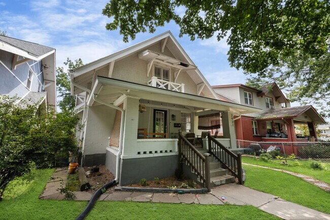 Building Photo - 2931 Campbell St