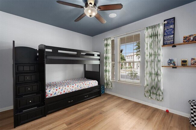 Building Photo - 1406 Grande Mesa Dr