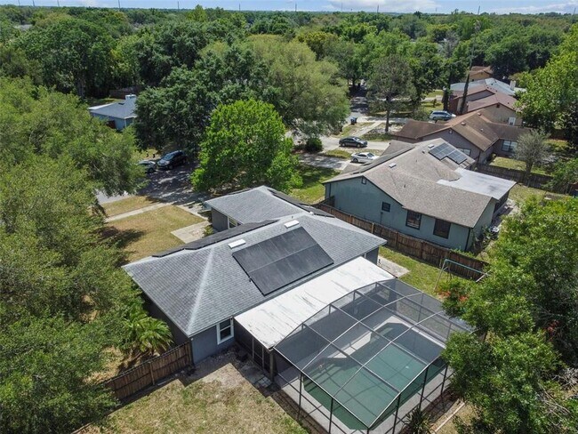 Building Photo - 1650 Natchez Trace Blvd