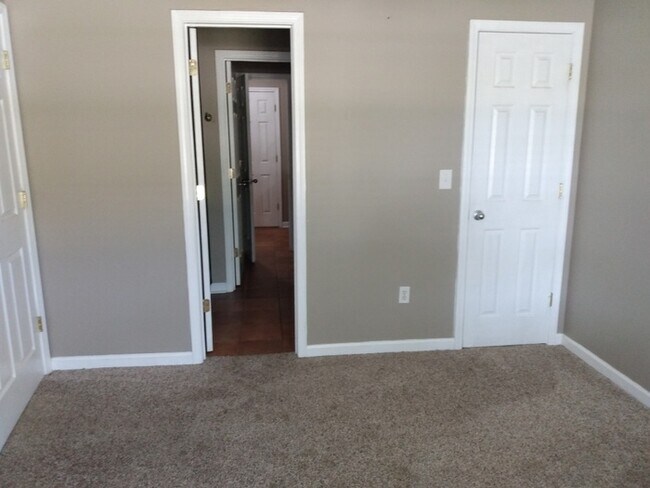 Building Photo - 2 Bedroom in Pelzer