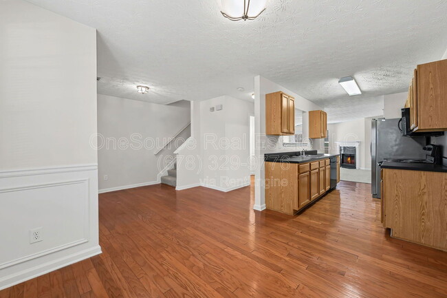 Building Photo - 2733 Vining Ridge Terrace