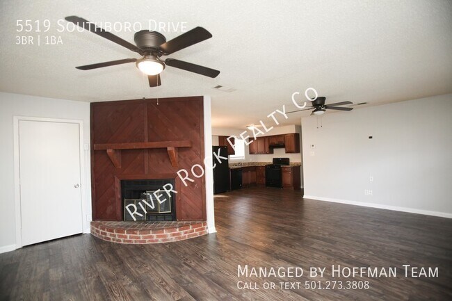 Foto del edificio - 5519 Southboro Dr