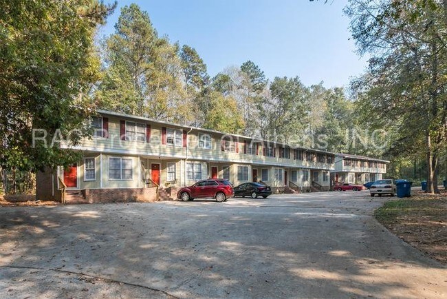 Building Photo - 108 Highland Park Dr