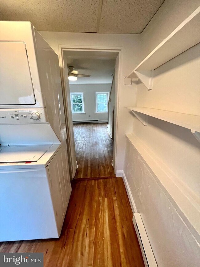 119 1/2 Maple St, Conshohocken, PA 19428 Townhome Rentals in