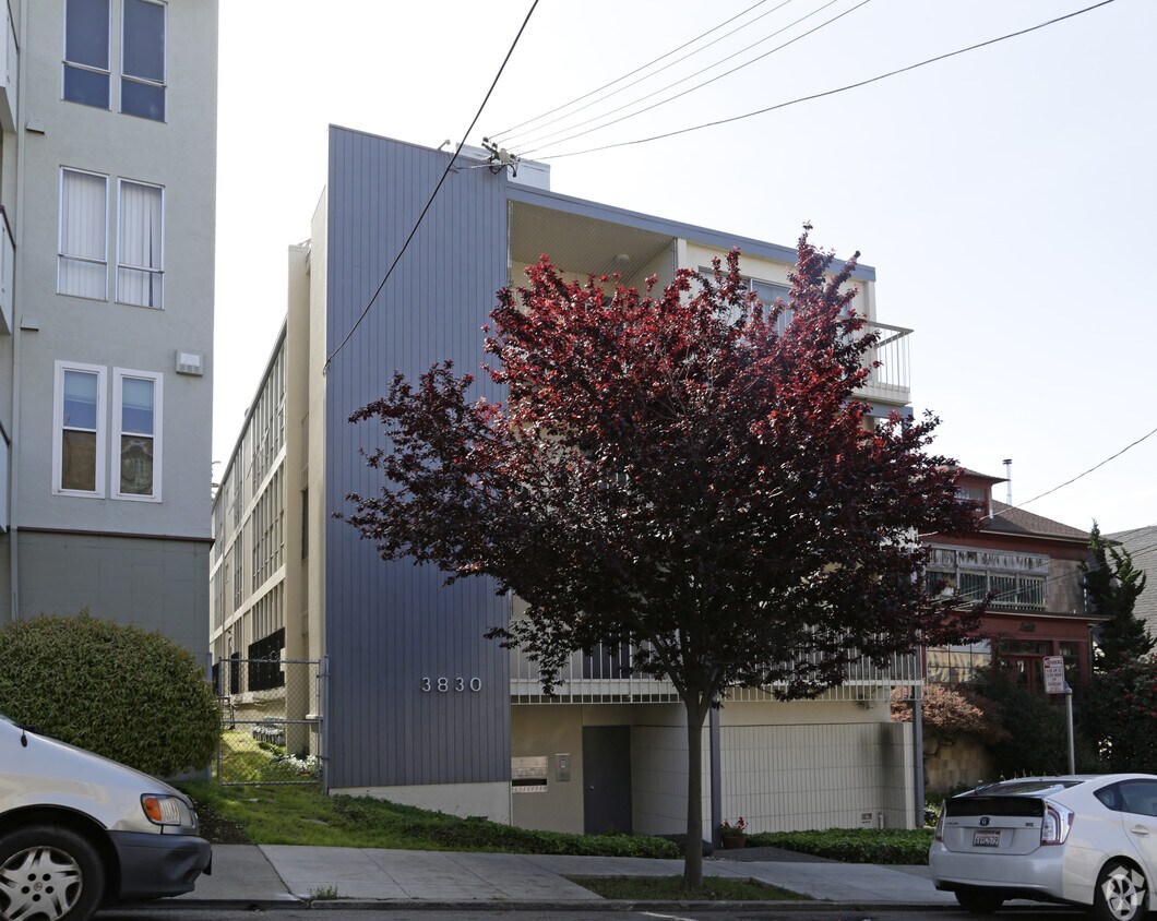 Building Photo - 3830 Harrison St