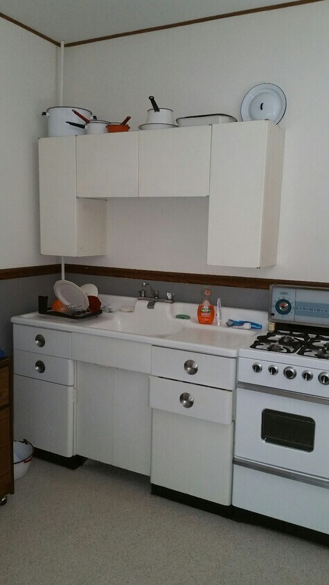 Cocina vintage - 120 N Governor St