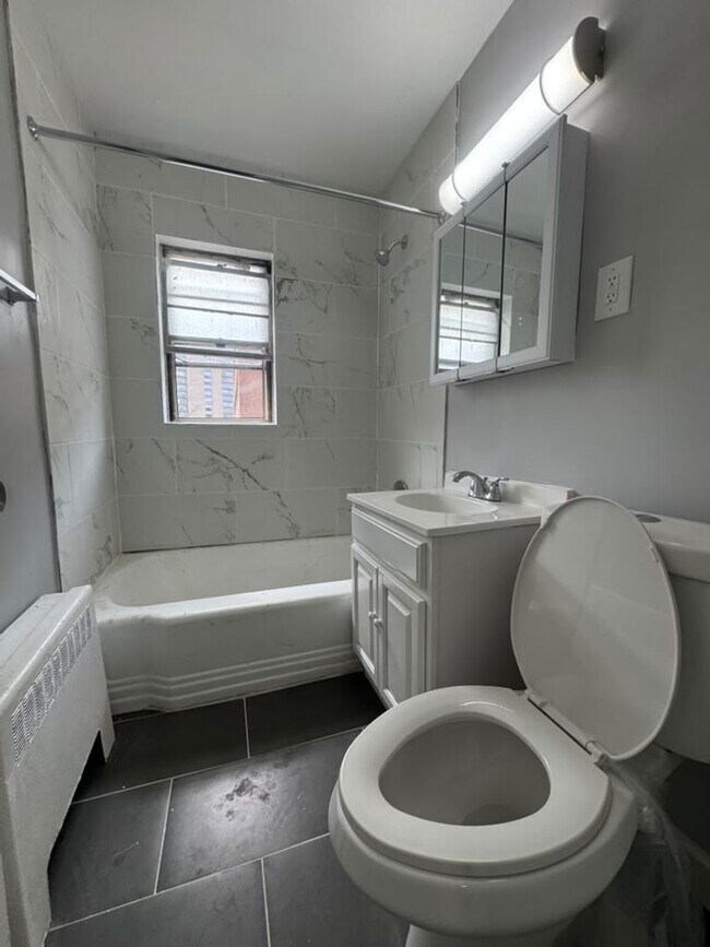 Foto del edificio - 266 S Harrison St