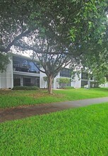 Building Photo - 9723 Hammocks Blvd
