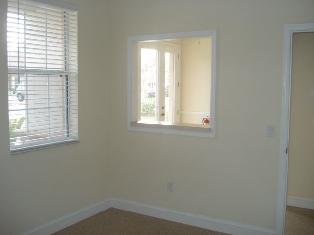 Building Photo - 4865 PALM COAST PW 2 NW