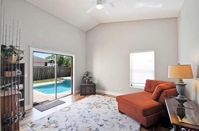 Photo - 6216 Mullin St House