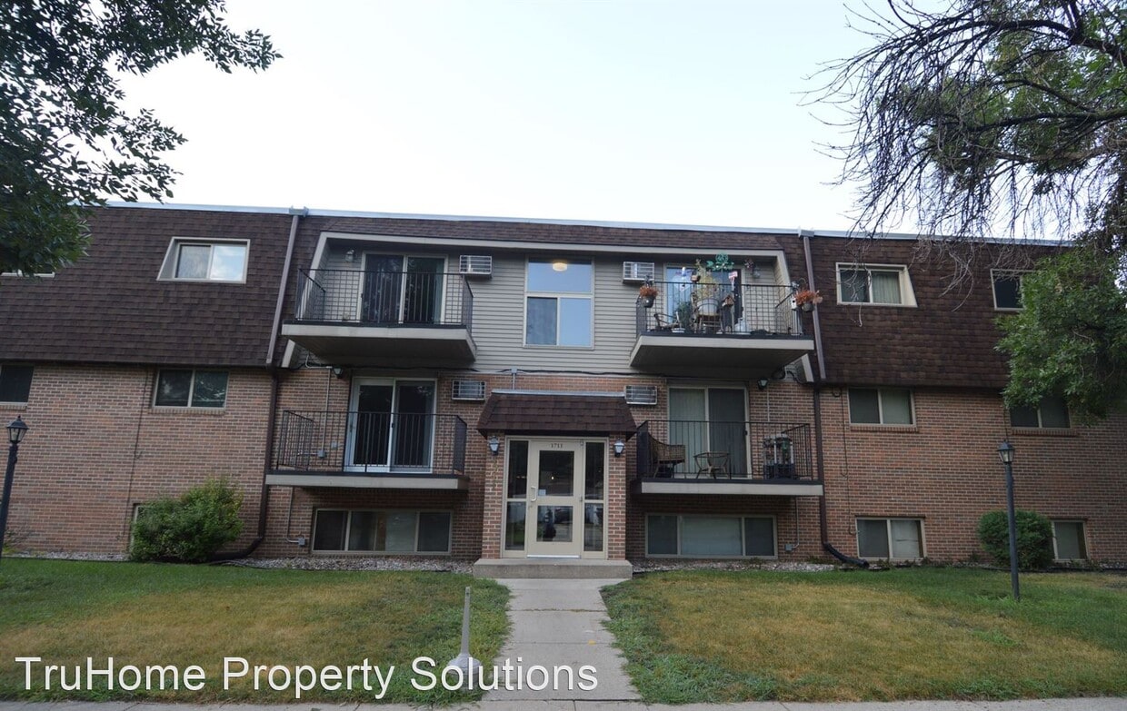 Foto principal - 2 br, 1 bath House - 1711 21st Ave S #107