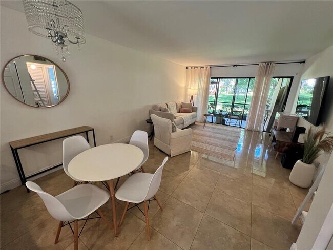 Foto del edificio - 2257 SW 15th St