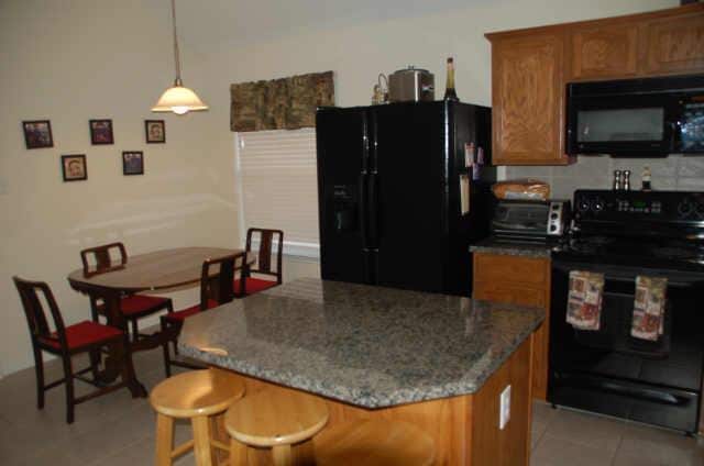 Foto del edificio - 10811 Redstone Ct