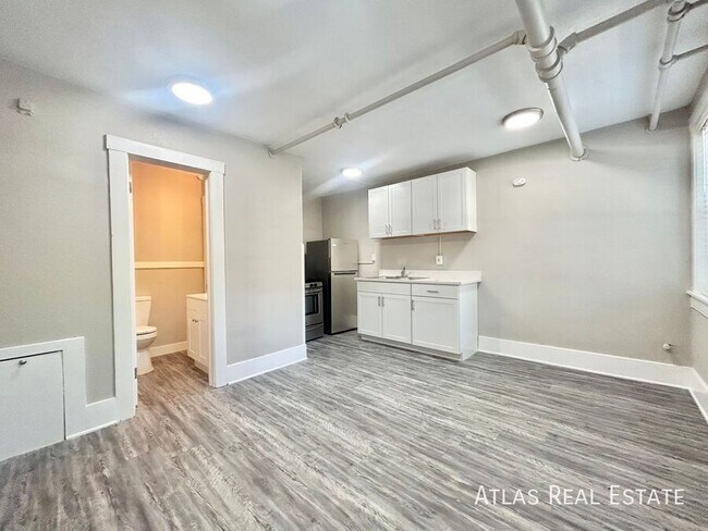 Foto del edificio - 970 N Pearl St