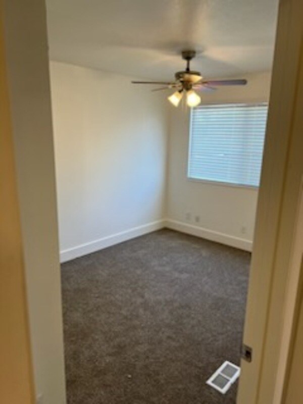 Building Photo - 2342 S 700 E