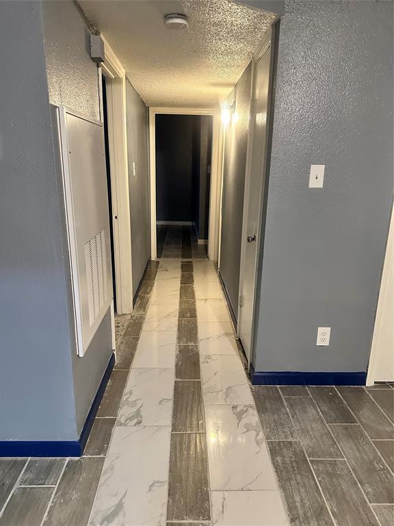 Foto del edificio - 12615 Brookglade Cir