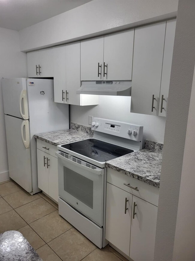 Foto del edificio - 2622 NW 33rd St