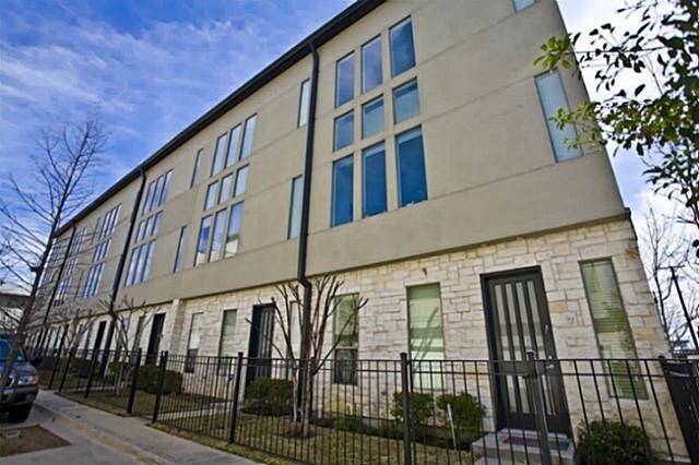 Primary Photo - 1600 N Haskell Ave