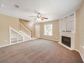 Building Photo - 24023 Strong Pine Dr