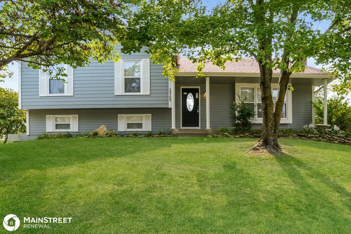 Primary Photo - 12105 W 48TH ST, SHAWNEE, KS 66216