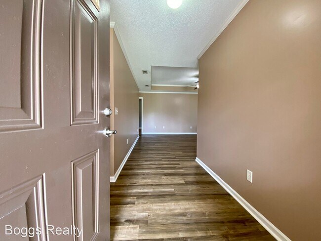 Building Photo - 3 br, 2 bath House - 176 Wayfair Lane