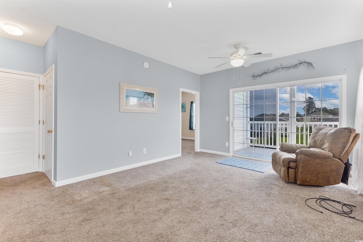 Foto principal - 2040 Cross Gate Blvd