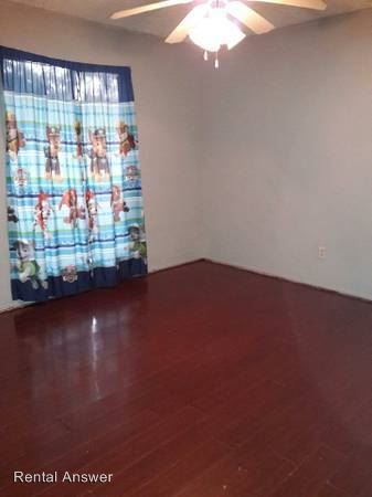 Foto del edificio - 15506 Evergreen Place Dr