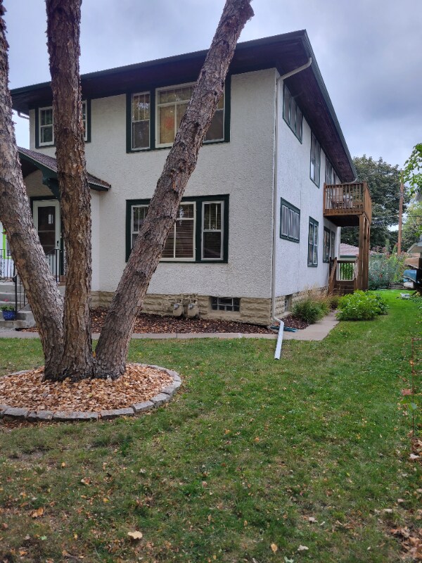Building Photo - 4409 Nokomis Ave