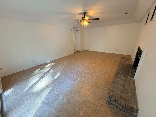 Building Photo - Rental Home Hiltonhead