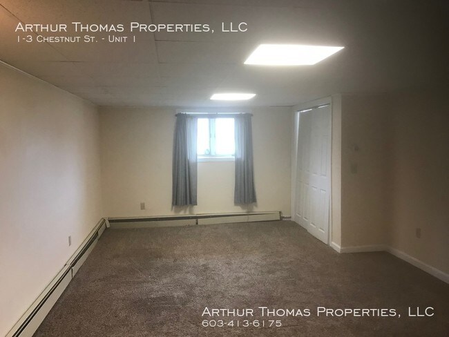 Building Photo - 1-3 Third St