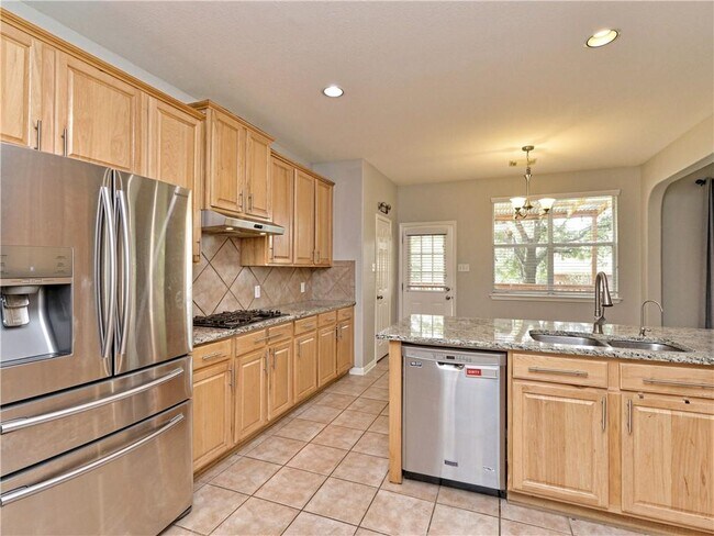 Building Photo - 13500 Utah Flats Dr