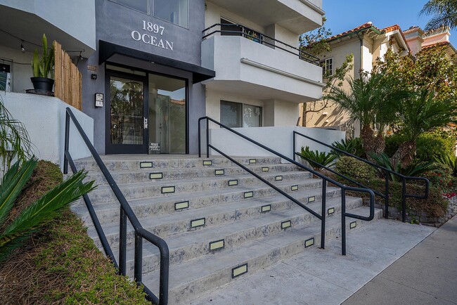 Building Photo - Ocean Elements at Alamitos Beach Apartments