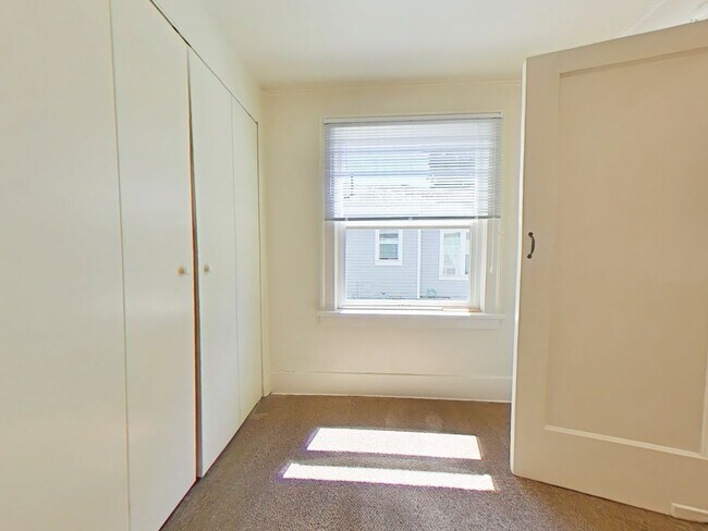 Foto del edificio - $$ ~ SUMMER SPECIAL ~ 2 Weeks Free Rent ~ ...
