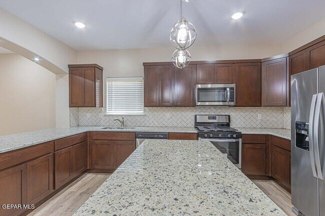 Foto del edificio - 15157 Method Ave