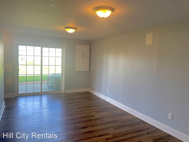 Building Photo - 3 br, 3.5 bath House - 67 Logan Lane