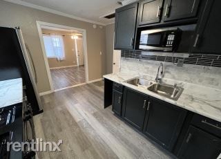 Building Photo - 2 br, 1 bath House - 5448 N 57th St